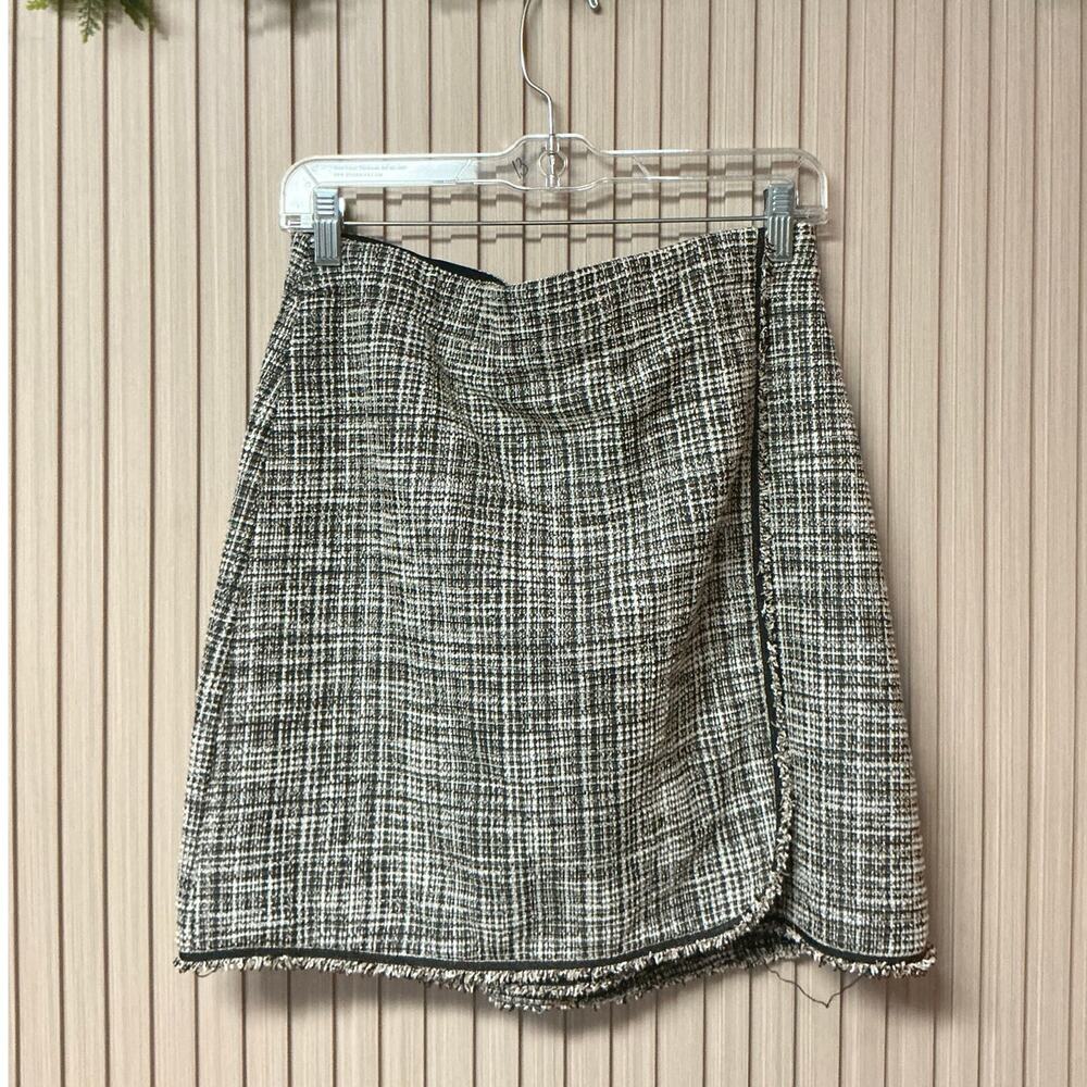 Max Studio Women’s Black Ivory Tweed Wrap Skirt Size L